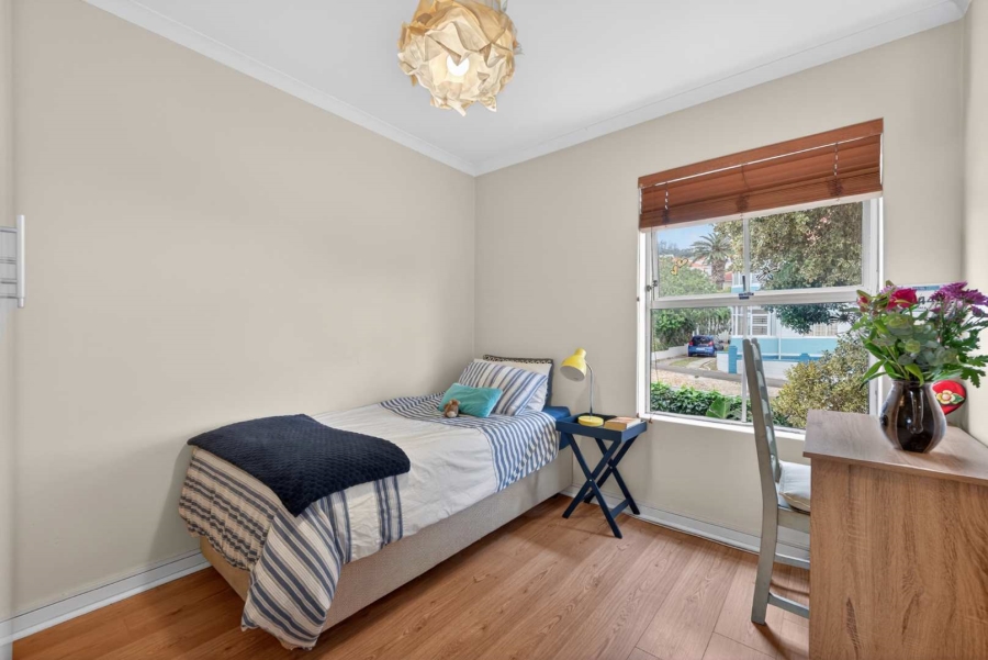 3 Bedroom Property for Sale in Vredehoek Western Cape